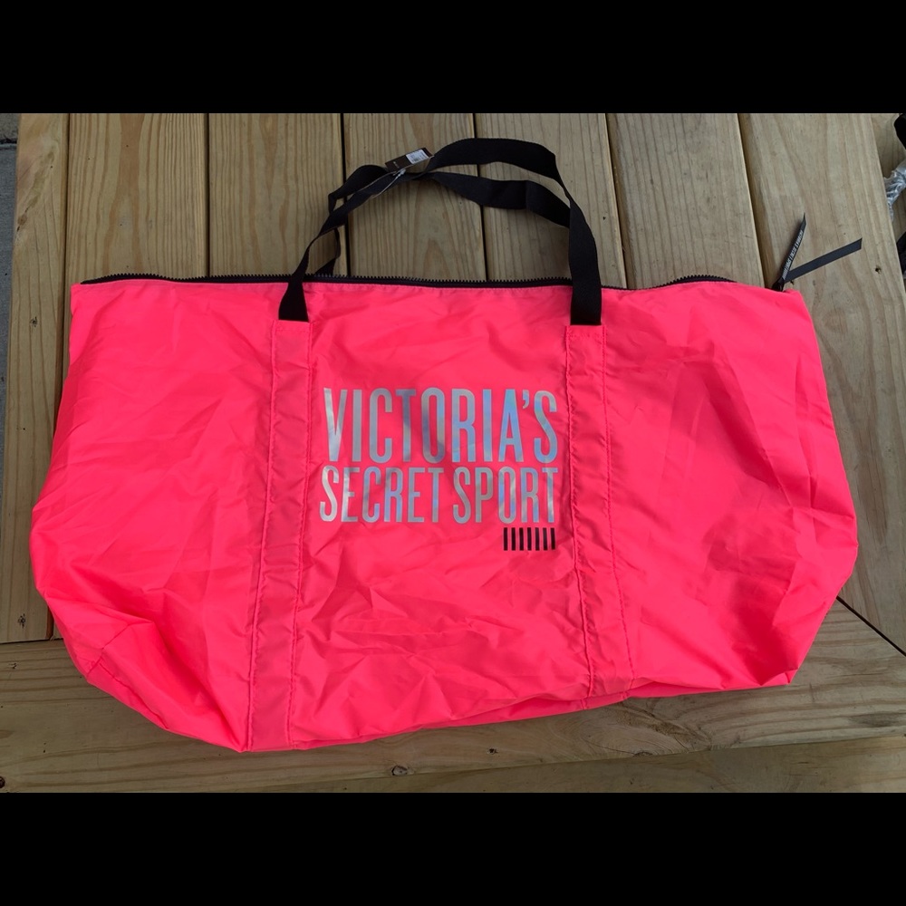 Victoria’s Secret Sports bag
